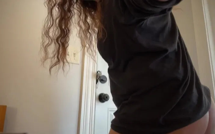 Michelle sex hard: Michelle Makes Daddy's Request, Fingers in Her Ass and Licking...