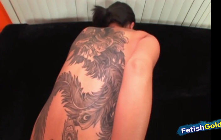 Japanese Hotties: La teen mora asiatica vuole un grosso cazzo nero e...