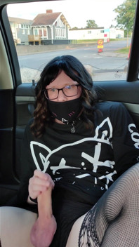 Risky Masturbation Flashing and Cumshot While Blindfolded