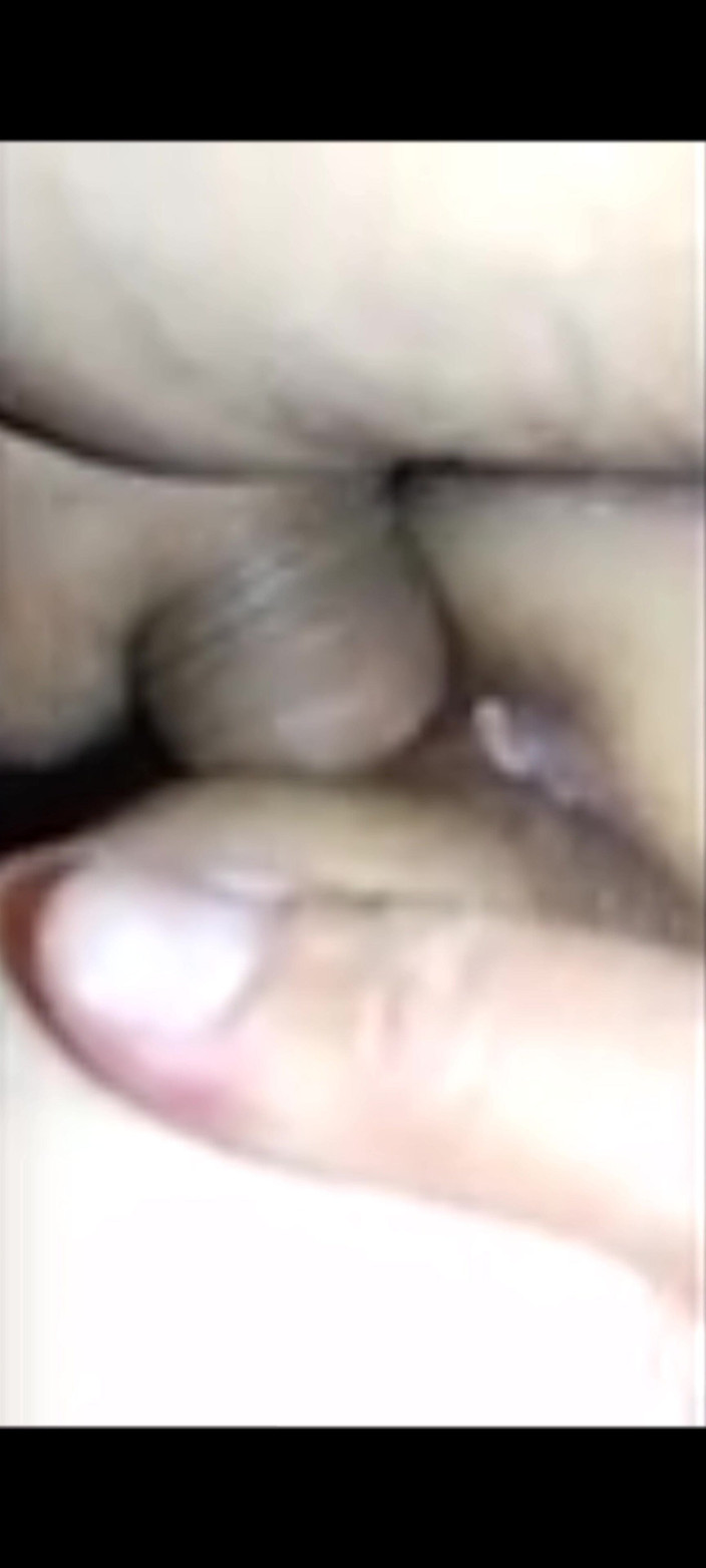 Hotlia: Speel met de gaten van de vrouw