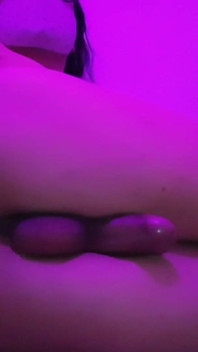 Spust z moim świecącym dildo bez rąk (replay w zwolnionym tempie)