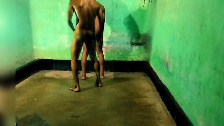 Desi Tits: Gay porr rak kille knullar twink femboy stående Anl Sex