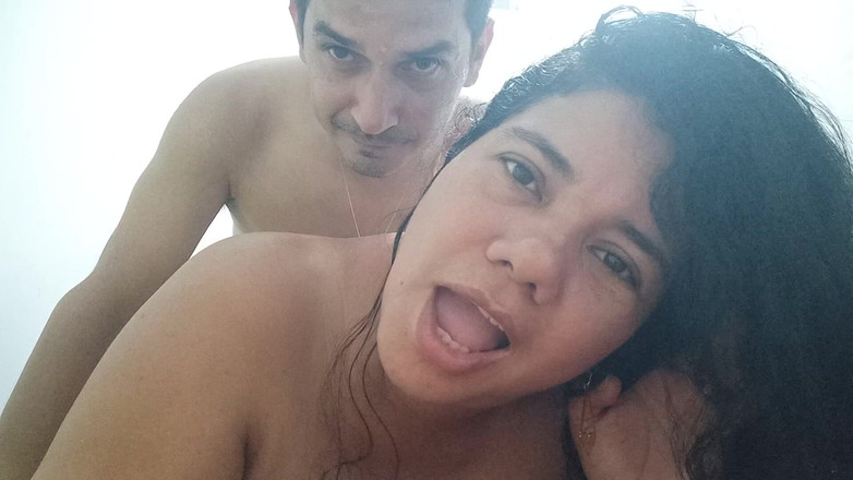 Valkyrie and Luigy Couple: Min flickvän är en undergiven slampa prinsessa hon älskar stora kukar och...