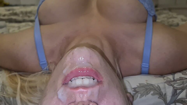 CherryDream: Ağızda sikiş, gırtlağına kadar alma, yüze boşalma