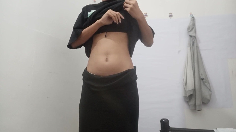 desigirl93: Freches indisches teenie-mädchen