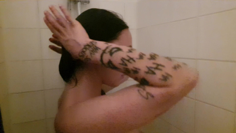 Casting66: Marry 1xnacktduschmitmir