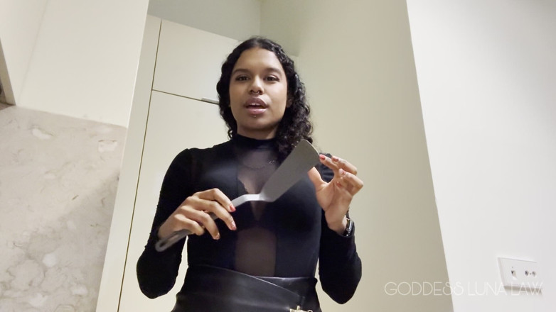 Goddess Luna Law: Instructions CBT - Articles de cuisine - Luna Law, déesse femdom noire