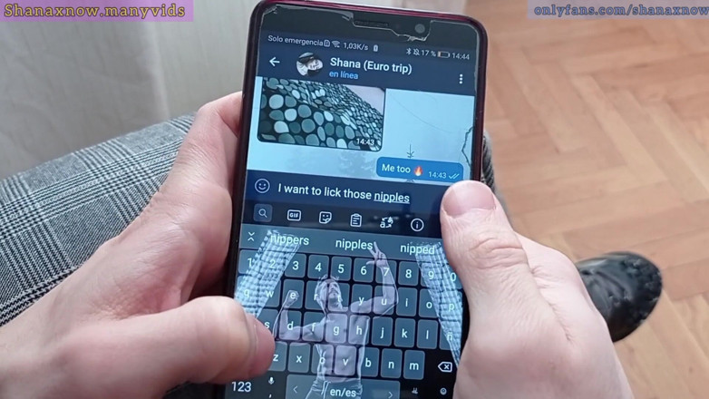 Shanaxnow: Psala jsem sms o šukání, bj a lízání výstřik