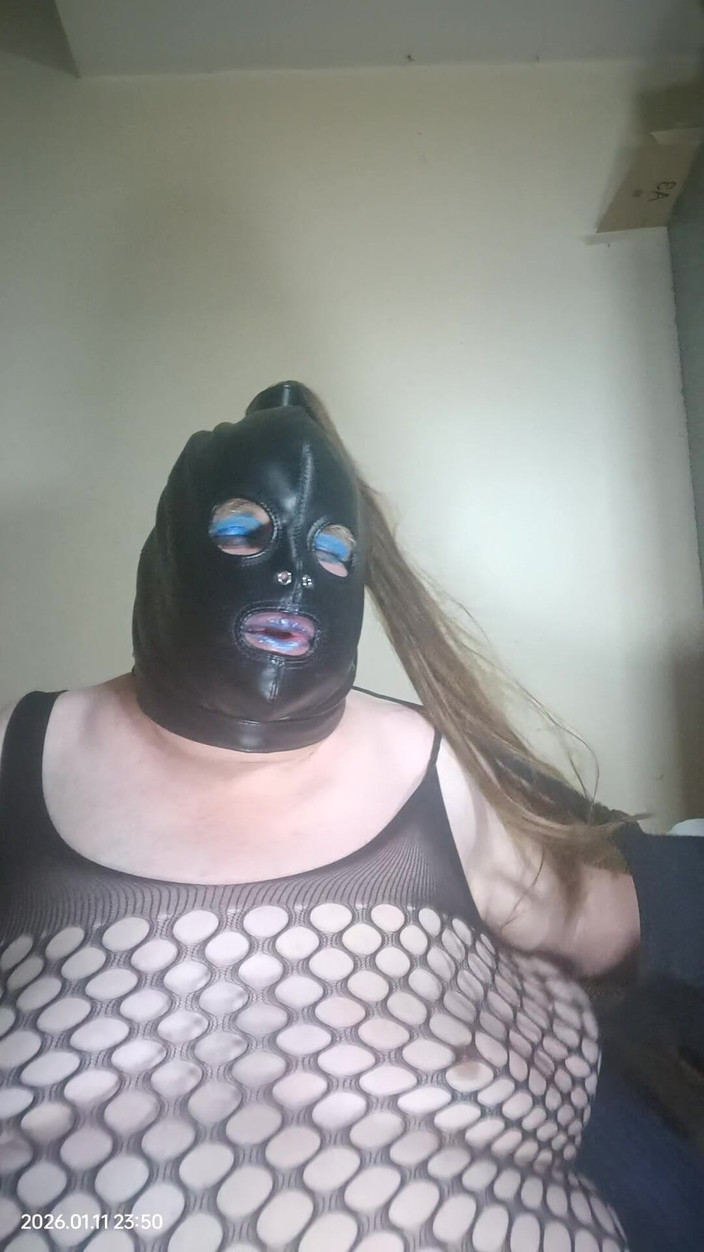 Stephanie-Nicole-TV: 자지 바디 스타킹을 입고 젖꼭지를 가지고 노는 육덕 거유 TV