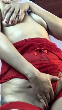 JOI, Pomagam Ci Stopami, aż Nie Pozostaniesz Bez Kropli Mleka