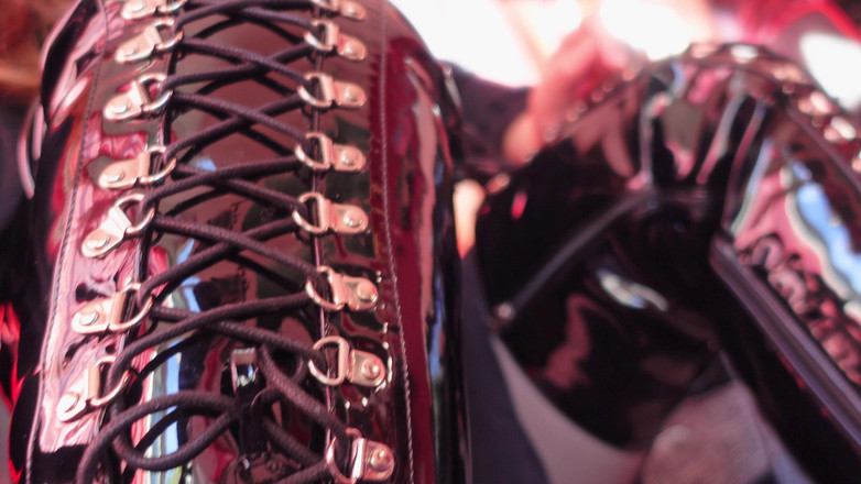 Arya Grander: Pruébalo: botas altas con muslo! Arya Grander