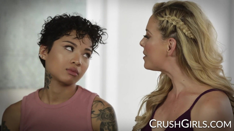 Crush Girls: Cherie Deville and her stepdaughter Honey Gold get naughty