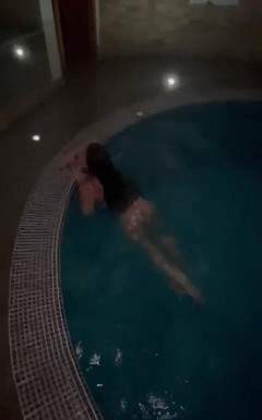 Dominatrix Redsonyja: Samo sex-schlampe. Teil 4