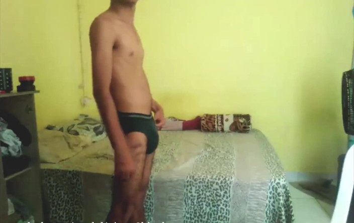 Couple 2 Black: Video 091 Hanya Menunjukkan Diri Saya