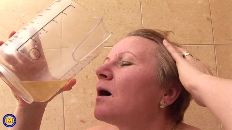 Mature NL: She Likes Long Things in Life