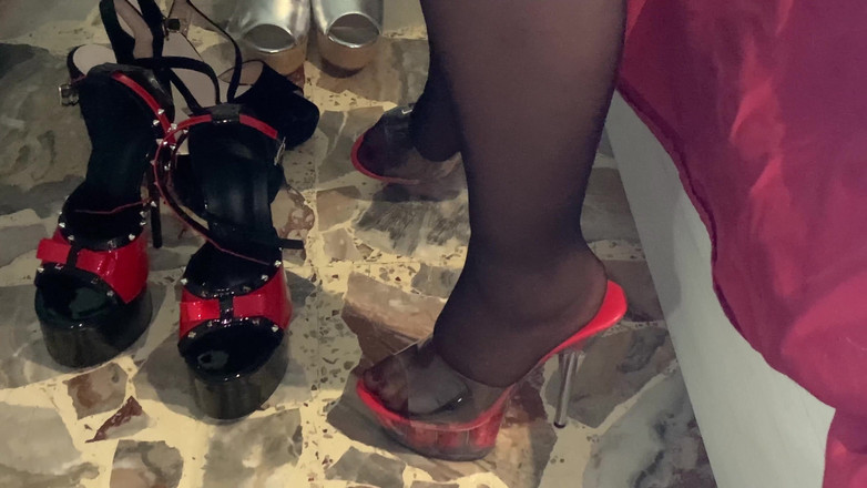 CoppiaCollant: POV High Heels Fetish