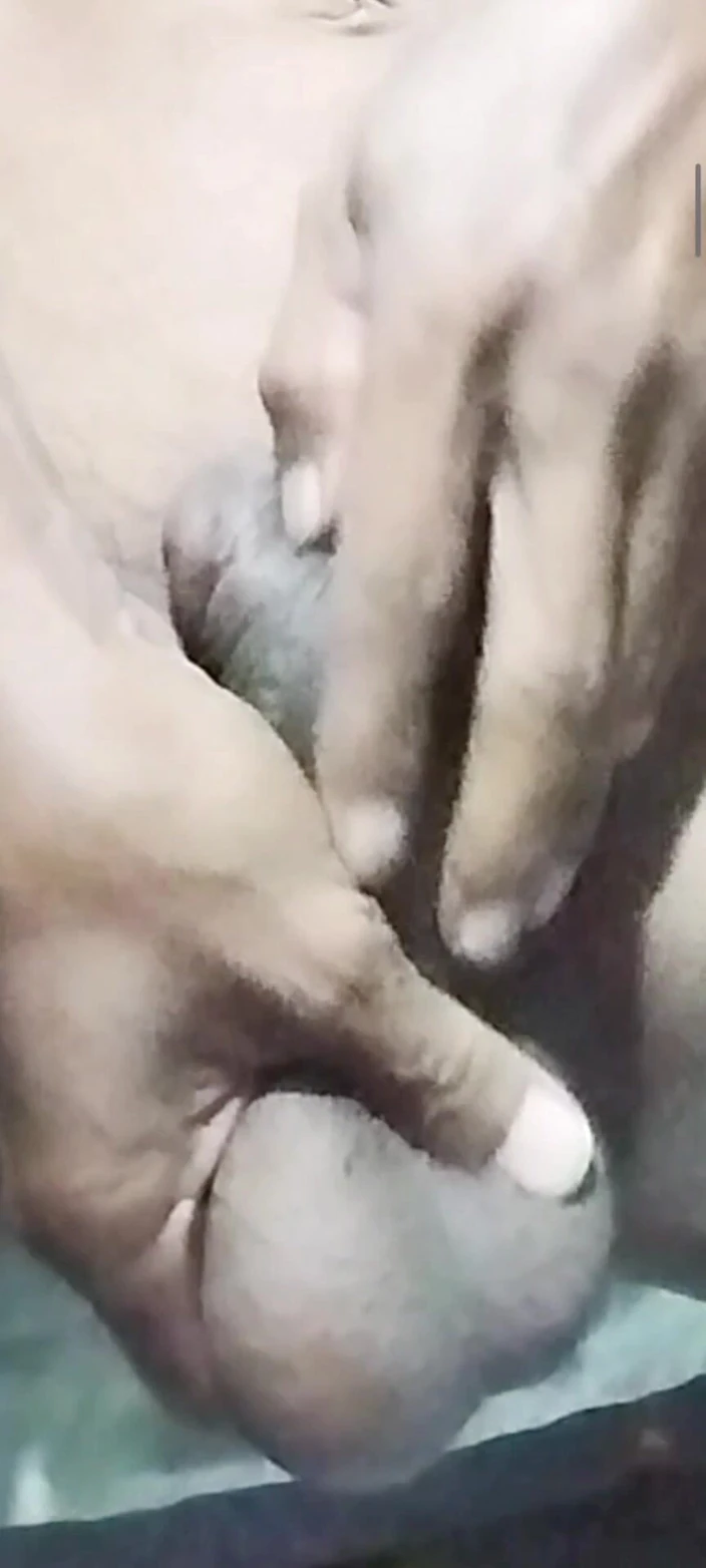 air aice: Массаж яиц