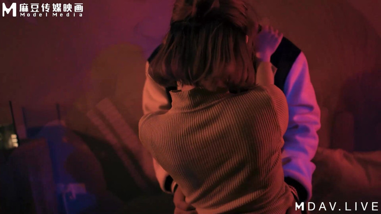 ModelMedia Asia: Tutkusu olan aşklara