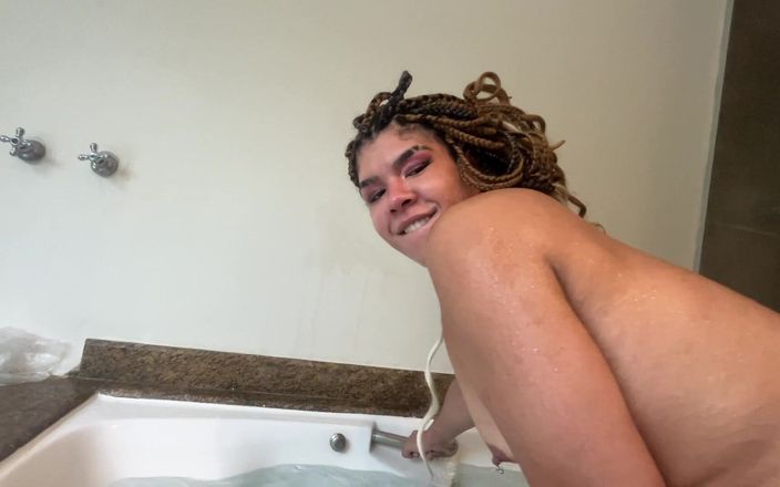 Jonh rick ts: Fodendo a Amiga Da Minha Mulher