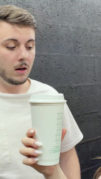 Mundficken, Deepthroating, Muschilecken und harter Sex mit großen Brüsten, Barista-Arsch – Luna Doll