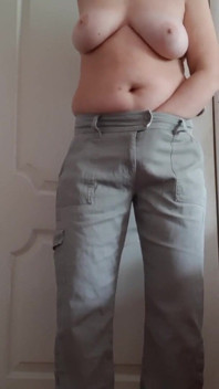 我的大奶子饥渴秘书自慰阴户