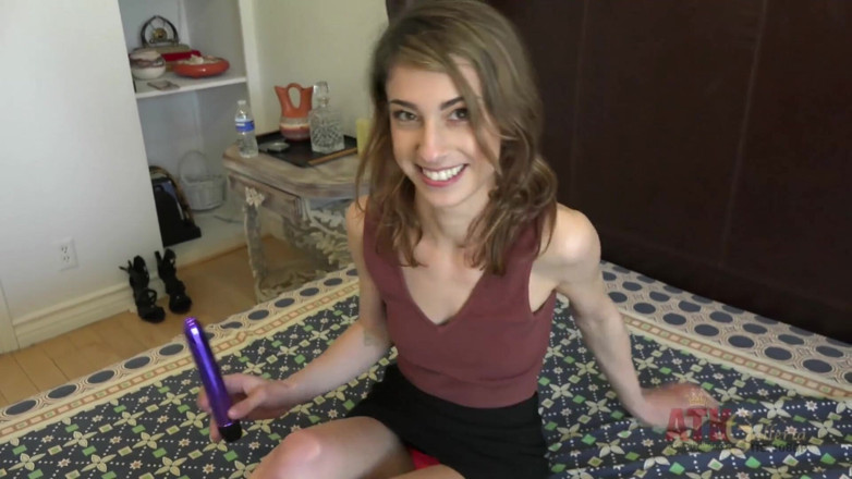 ATK Fans (Solo): Petite cutie Kristen Scott gets naked and masturbates in solo...