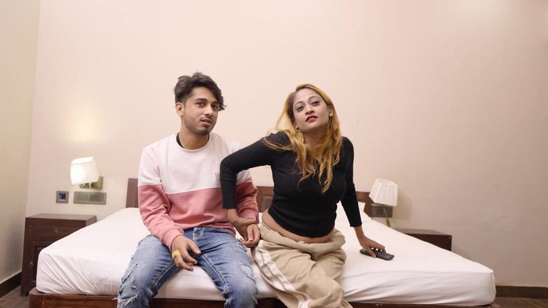 Sexymaal12324: 继妹干了她的继兄弟