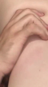 Bintang porno rambut merah dengan jembut lebat ella hughes dientot habis-habisan di kamar mandi sama max deeds