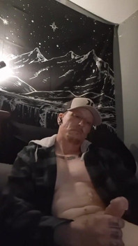 Jerking off to Porn for a Massive Cumshot