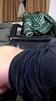 Cameltoe Tease, Velvet Hoodie i Dirty Dancing Masturbacja