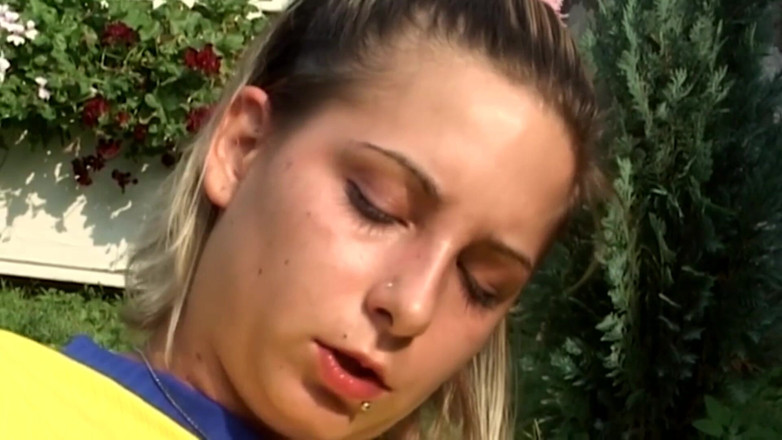 Toy Sluts: Teen fingering her tight twat on the lawn