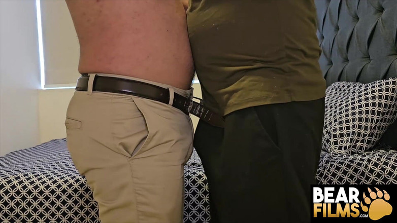 Bear Films: Bearfilms azgın Tony Topmasag prezervatifsiz chris vers azgın göt