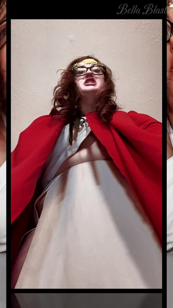 BellaBlast: Bakış açısı dev tanrıça: kraliyet osuruk cezası