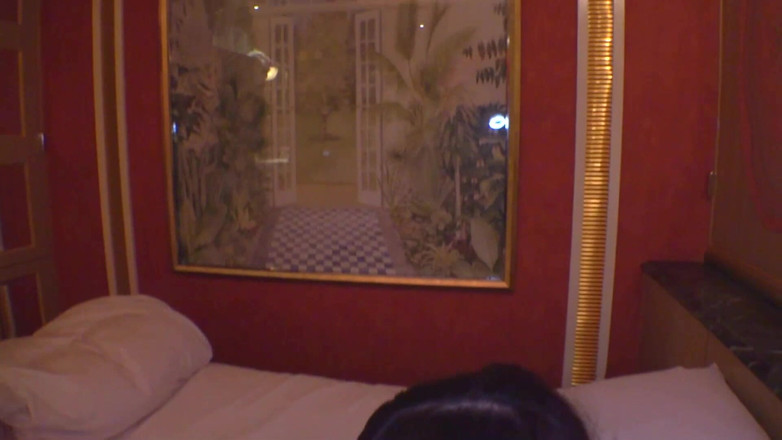 Strix: 正版中出：我丰满可爱的性朋友