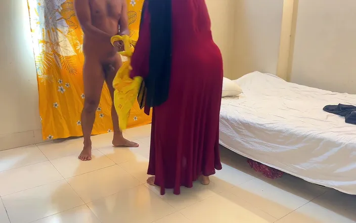 Aria Mia: Taboo Sex Muslim Busty 40y Old Stepmom Want Fuck From Stepson's 18y...