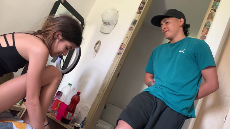 TUflacasex123: I Go Into My Stepsister's Room to Her and Her...