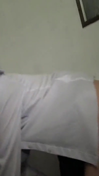 Imagens reveladoras de funcionárias em relacionamentos adúlteros fazendo sexo.