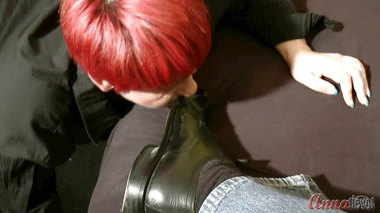 Anna Devot: Annadevot - 私の舌は仕事を取得します