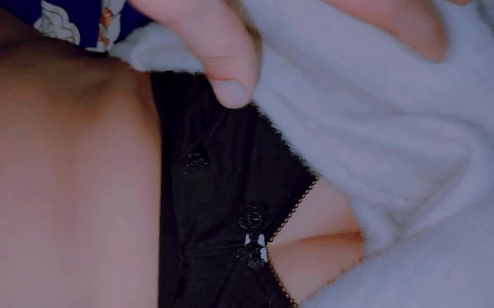 Faryal: J’ai dit à ma copine indienne de quitter la maison