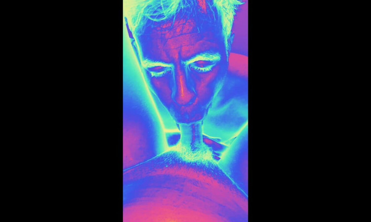 Ladyboy Karl: 吮吸