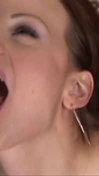 Sperma fressende dessous, lapdance