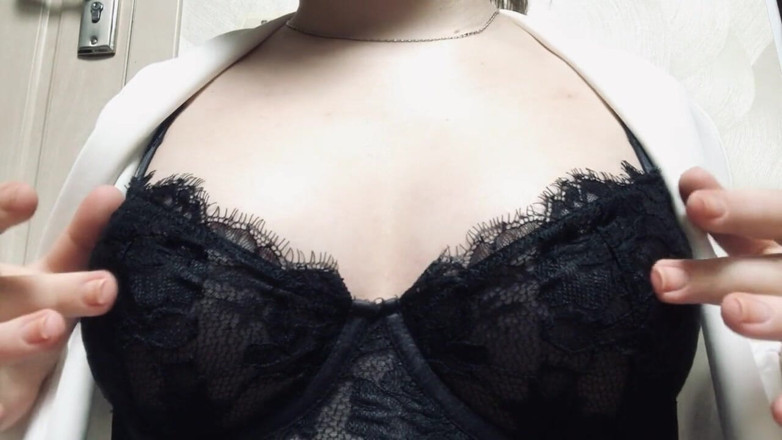 StasyBoo: Busty big ass babe - Do you wanna play with me ?