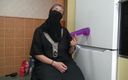 Souzan Halabi: Gescheiden Arabische vrouw houdt van grote pikken