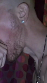 20letá natočila své první porno