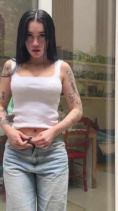 Chavitaxxx: My Boyfriend Asked Me for an Outdoor Video
