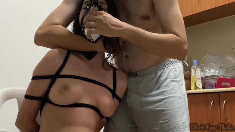Miriam Slave: Miriam's First Nose Play