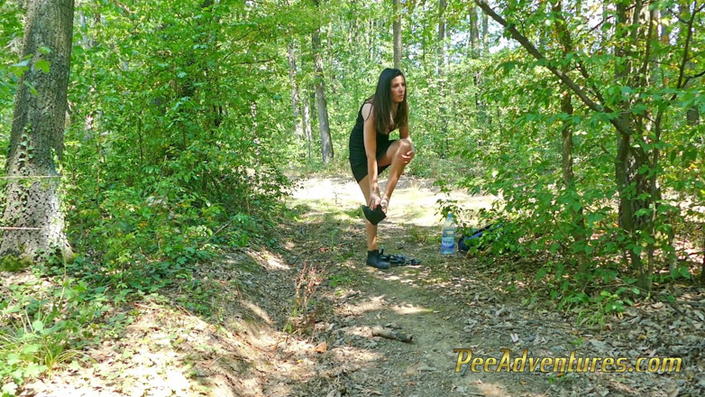 Pee Adventures: nagn kapre utaarna aur baahar mootna