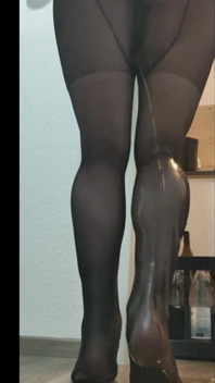 Piss Panties Nylon