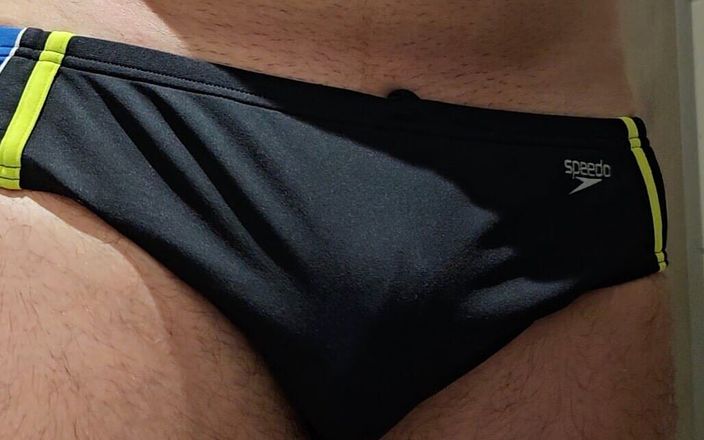 Speedofanboy: Wank और रैंडम लोगों में वीर्य ब्लैक स्पीडो