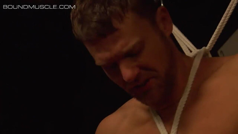 Bad boys bootcamp: 흠뻑 젖은 스티븐 - 4부